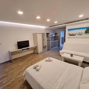  דירה Charming Studio-balcony